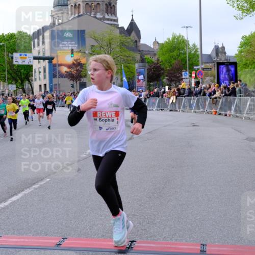 25.04.2026 - Das Zehntel Tim E. http://msf.ph/oto/9568385 25.04.2026 08:53:21 Ziel 1180, 1187, 1195, 1202, 1207, 1265, 1298, 1315, 1320, 1356, 1420, 1516, 1569, 1574, 1817, 1899, 2052, 2079, 2118, 2120, 2221, 2279, 2322, 2332, 2335, 2442, 2461, 2469, 2496, 2524, 2681, 2727, 2825, 2865, 2868, 2897, 3090, 3253, 3298, 3307, 3308, 3501, 3539, 3583, 3618, 4031 meine-sportfotos.de