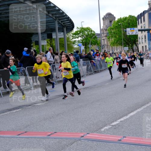 25.04.2026 - Das Zehntel Tim E. http://msf.ph/oto/9568391 25.04.2026 08:53:23 Ziel 1180, 1207, 1248, 1260, 1298, 1315, 1320, 1356, 1516, 1569, 1574, 1817, 1899, 2052, 2079, 2118, 2221, 2316, 2332, 2335, 2442, 2469, 2496, 2524, 2681, 2727, 2825, 2865, 2868, 2897, 3090, 3298, 3307, 3308, 3501, 3539, 3988, 4031 meine-sportfotos.de