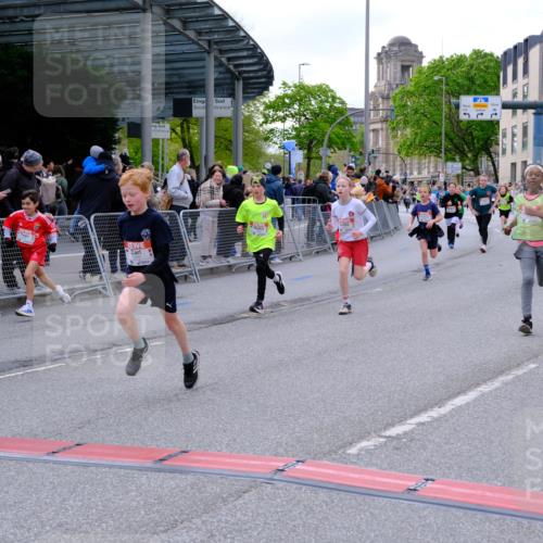 25.04.2026 - Das Zehntel Tim E. http://msf.ph/oto/9568400 25.04.2026 08:53:25 Ziel 1180, 1207, 1248, 1260, 1298, 1356, 1569, 1574, 1728, 1899, 2052, 2055, 2079, 2118, 2277, 2316, 2335, 2442, 2469, 2496, 2524, 2681, 2727, 2824, 2825, 2897, 3090, 3298, 3307, 3308, 3501, 3539, 3988, 4031 meine-sportfotos.de