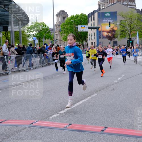 25.04.2026 - Das Zehntel Tim E. http://msf.ph/oto/9568409 25.04.2026 08:53:27 Ziel 1180, 1248, 1260, 1298, 1356, 1569, 1574, 1700, 1728, 1899, 2051, 2052, 2055, 2064, 2067, 2079, 2118, 2277, 2316, 2442, 2469, 2496, 2524, 2681, 2727, 2824, 2825, 2897, 3090, 3298, 3307, 3308, 3501, 3539, 3988, 4031 meine-sportfotos.de