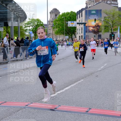 25.04.2026 - Das Zehntel Tim E. http://msf.ph/oto/9568412 25.04.2026 08:53:27 Ziel 1180, 1248, 1260, 1298, 1356, 1569, 1574, 1700, 1728, 1899, 2051, 2052, 2055, 2064, 2067, 2079, 2118, 2277, 2316, 2442, 2469, 2496, 2524, 2681, 2727, 2824, 2825, 2897, 3090, 3298, 3307, 3308, 3501, 3539, 3988, 4031 meine-sportfotos.de
