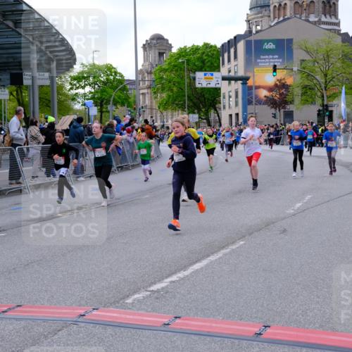 25.04.2026 - Das Zehntel Tim E. http://msf.ph/oto/9568417 25.04.2026 08:53:28 Ziel 1053, 1180, 1248, 1260, 1298, 1569, 1574, 1700, 1728, 1899, 2051, 2052, 2055, 2064, 2067, 2079, 2118, 2277, 2316, 2442, 2469, 2496, 2524, 2681, 2727, 2824, 2825, 2897, 3090, 3298, 3308, 3501, 3539, 3988, 4031 meine-sportfotos.de