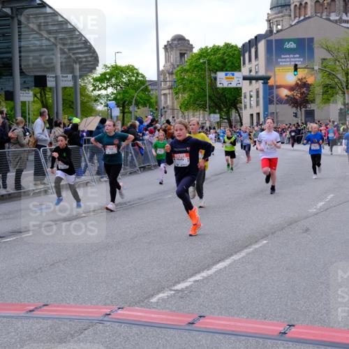 25.04.2026 - Das Zehntel Tim E. http://msf.ph/oto/9568419 25.04.2026 08:53:28 Ziel 1053, 1180, 1248, 1260, 1298, 1569, 1574, 1700, 1728, 1899, 2051, 2052, 2055, 2064, 2067, 2079, 2118, 2277, 2316, 2442, 2469, 2496, 2524, 2681, 2727, 2824, 2825, 2897, 3090, 3298, 3308, 3501, 3539, 3988, 4031 meine-sportfotos.de