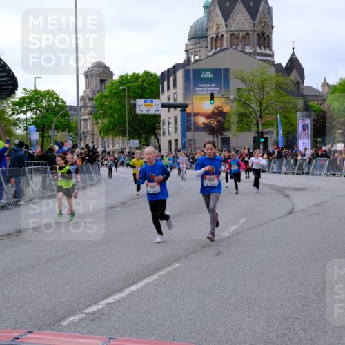 25.04.2026 - Das Zehntel Tim E. http://msf.ph/oto/9568434 25.04.2026 08:53:31 Ziel 1053, 1248, 1260, 1298, 1700, 1728, 1881, 1899, 2051, 2052, 2055, 2064, 2067, 2156, 2277, 2316, 2496, 2524, 2681, 2727, 2768, 2824, 2825, 2897, 3090, 3243, 3298, 3308, 3562, 3988, 4031 meine-sportfotos.de