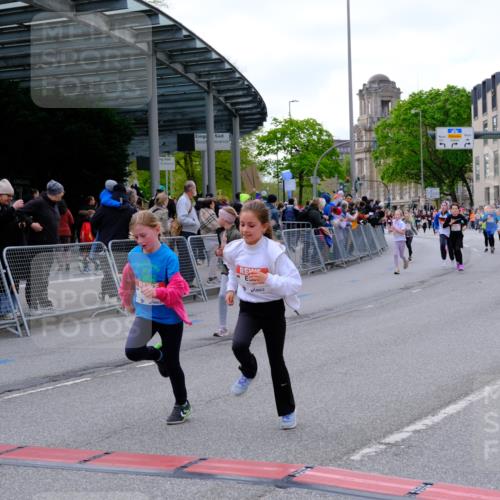25.04.2026 - Das Zehntel Tim E. http://msf.ph/oto/9568445 25.04.2026 08:53:35 Ziel 1049, 1053, 1700, 1728, 1881, 2051, 2055, 2064, 2067, 2156, 2277, 2768, 2824, 3243, 3562, 3677, 3836 meine-sportfotos.de