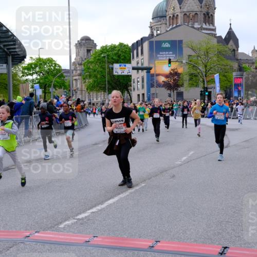 25.04.2026 - Das Zehntel Tim E. http://msf.ph/oto/9568506 25.04.2026 08:53:54 Ziel 1693, 1707, 1783, 1784, 1790, 1796, 1842, 2016, 2031, 2208, 2404, 2481, 2944, 2954, 3015, 3039, 3046, 3082, 3109, 3119, 3192, 3312, 3392, 3413, 3426, 3433, 3629, 3632, 3634, 3667, 3669, 3676, 3719 meine-sportfotos.de