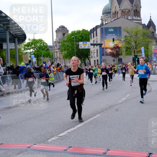 25.04.2026 - Das Zehntel Tim E. http://msf.ph/oto/9568509 25.04.2026 08:53:55 Ziel 1693, 1707, 1783, 1784, 1790, 1796, 1830, 1842, 2016, 2031, 2208, 2481, 2944, 2954, 3015, 3039, 3046, 3077, 3082, 3083, 3109, 3119, 3172, 3192, 3392, 3413, 3426, 3433, 3629, 3632, 3634, 3667, 3669, 3676, 3719 meine-sportfotos.de