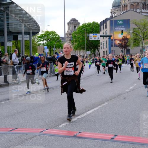 25.04.2026 - Das Zehntel Tim E. http://msf.ph/oto/9568513 25.04.2026 08:53:55 Ziel 1693, 1707, 1783, 1784, 1790, 1796, 1830, 1842, 2016, 2031, 2208, 2481, 2944, 2954, 3015, 3039, 3046, 3077, 3082, 3083, 3109, 3119, 3172, 3192, 3392, 3413, 3426, 3433, 3629, 3632, 3634, 3667, 3669, 3676, 3719 meine-sportfotos.de