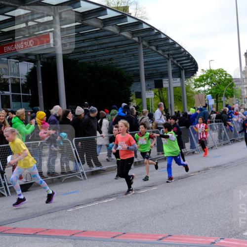 25.04.2026 - Das Zehntel Tim E. http://msf.ph/oto/9568553 25.04.2026 08:54:05 Ziel 1048, 1407, 1438, 1653, 1772, 1787, 1830, 1841, 1842, 1872, 1985, 2422, 2521, 2770, 2801, 3077, 3082, 3083, 3088, 3142, 3172, 3209, 3217, 3537, 3589, 3719, 3840, 3842, 3990, 4001, 4003 meine-sportfotos.de