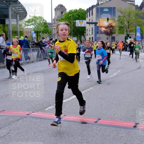 25.04.2026 - Das Zehntel Tim E. http://msf.ph/oto/9568568 25.04.2026 08:54:08 Ziel 1048, 1301, 1407, 1438, 1653, 1697, 1772, 1787, 1841, 1872, 1985, 1997, 2408, 2422, 2519, 2521, 2770, 2801, 3088, 3142, 3209, 3217, 3505, 3537, 3589, 3614, 3630, 3840, 3842, 3990, 4001, 4003 meine-sportfotos.de