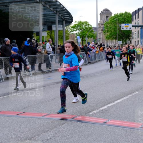 25.04.2026 - Das Zehntel Tim E. http://msf.ph/oto/9568574 25.04.2026 08:54:09 Ziel 1254, 1261, 1301, 1407, 1436, 1438, 1653, 1676, 1697, 1772, 1787, 1872, 1985, 1997, 2408, 2519, 2521, 2770, 2801, 3088, 3209, 3217, 3505, 3537, 3589, 3614, 3630, 3842, 3990, 4001, 4003 meine-sportfotos.de