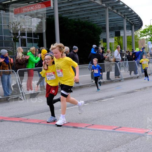 25.04.2026 - Das Zehntel Tim E. http://msf.ph/oto/9568616 25.04.2026 08:54:19 Ziel 1104, 1254, 1261, 1263, 1301, 1431, 1436, 1506, 1539, 1676, 1697, 1760, 1868, 1874, 2045, 2408, 2475, 2505, 2506, 2519, 2520, 2568, 2776, 2791, 2814, 2859, 2977, 2978, 3131, 3267, 3502, 3505, 3532, 3592, 3593, 3594, 3595, 3614, 3630, 3959, 3973, 3984 meine-sportfotos.de