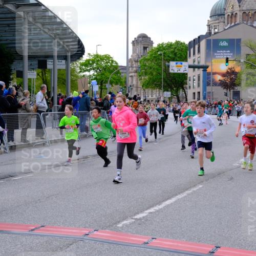 25.04.2026 - Das Zehntel Tim E. http://msf.ph/oto/9568622 25.04.2026 08:54:22 Ziel 1104, 1263, 1431, 1506, 1539, 1760, 1868, 1874, 2045, 2049, 2072, 2475, 2505, 2506, 2510, 2520, 2568, 2591, 2738, 2764, 2776, 2791, 2814, 2859, 2977, 2978, 3074, 3102, 3131, 3267, 3502, 3532, 3592, 3593, 3594, 3595, 3759, 3853, 3959, 3973, 3984 meine-sportfotos.de