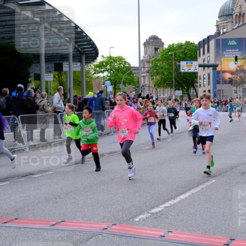 25.04.2026 - Das Zehntel Tim E. http://msf.ph/oto/9568624 25.04.2026 08:54:22 Ziel 1104, 1263, 1431, 1506, 1539, 1760, 1868, 1874, 2045, 2049, 2072, 2475, 2505, 2506, 2510, 2520, 2568, 2591, 2738, 2764, 2776, 2791, 2814, 2859, 2977, 2978, 3074, 3102, 3131, 3267, 3502, 3532, 3592, 3593, 3594, 3595, 3759, 3853, 3959, 3973, 3984 meine-sportfotos.de