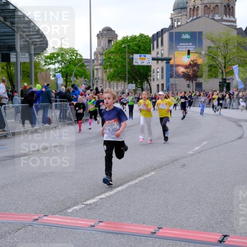 25.04.2026 - Das Zehntel Tim E. http://msf.ph/oto/9568654 25.04.2026 08:54:38 Ziel 1201, 1346, 1459, 1644, 1655, 1743, 1873, 1922, 1937, 2219, 2224, 2234, 2249, 2269, 2286, 2639, 2649, 2654, 2733, 2763, 2940, 3089, 3096, 3146, 3173, 3201, 3258, 3294, 3305, 3306, 3986 meine-sportfotos.de