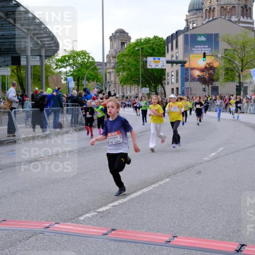 25.04.2026 - Das Zehntel Tim E. http://msf.ph/oto/9568655 25.04.2026 08:54:38 Ziel 1201, 1346, 1459, 1644, 1655, 1743, 1873, 1922, 1937, 2219, 2224, 2234, 2249, 2269, 2286, 2639, 2649, 2654, 2733, 2763, 2940, 3089, 3096, 3146, 3173, 3201, 3258, 3294, 3305, 3306, 3986 meine-sportfotos.de
