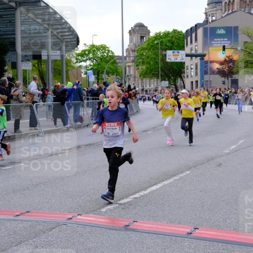 25.04.2026 - Das Zehntel Tim E. http://msf.ph/oto/9568657 25.04.2026 08:54:39 Ziel 1201, 1346, 1459, 1743, 1873, 1922, 1937, 2219, 2224, 2234, 2249, 2269, 2286, 2639, 2649, 2654, 2730, 2733, 2763, 2940, 3089, 3096, 3146, 3173, 3201, 3258, 3294, 3305, 3306, 3986 meine-sportfotos.de