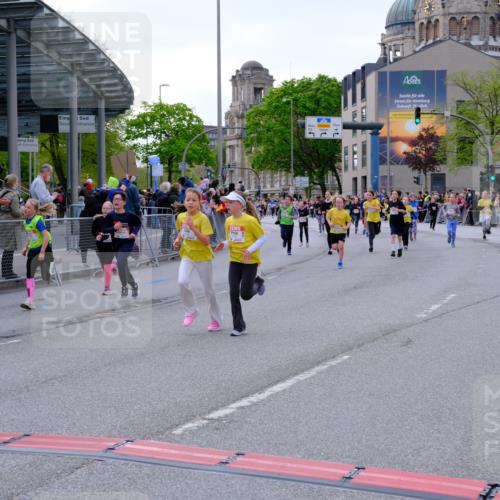 25.04.2026 - Das Zehntel Tim E. http://msf.ph/oto/9568662 25.04.2026 08:54:39 Ziel 1201, 1346, 1459, 1743, 1873, 1922, 1937, 2219, 2224, 2234, 2249, 2269, 2286, 2639, 2649, 2654, 2730, 2733, 2763, 2940, 3089, 3096, 3146, 3173, 3201, 3258, 3294, 3305, 3306, 3986 meine-sportfotos.de