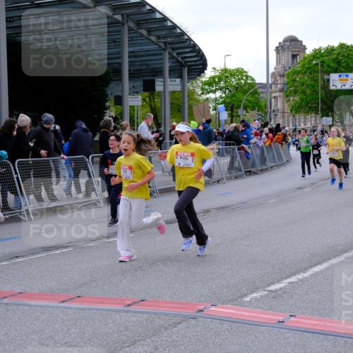 25.04.2026 - Das Zehntel Tim E. http://msf.ph/oto/9568670 25.04.2026 08:54:40 Ziel 1201, 1216, 1346, 1433, 1459, 1742, 1743, 1873, 1922, 1937, 2219, 2224, 2234, 2249, 2269, 2286, 2639, 2649, 2654, 2730, 2733, 2763, 2940, 3089, 3096, 3146, 3173, 3201, 3258, 3294, 3305, 3306, 3986 meine-sportfotos.de