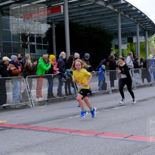 25.04.2026 - Das Zehntel Tim E. http://msf.ph/oto/9568689 25.04.2026 08:54:44 Ziel 1003, 1216, 1256, 1433, 1459, 1742, 1743, 1834, 1873, 1922, 1937, 2219, 2224, 2225, 2234, 2649, 2723, 2730, 2733, 2763, 2813, 2822, 3089, 3096, 3161, 3173, 3201, 3258, 3294, 3305, 3306, 3524, 4041 meine-sportfotos.de