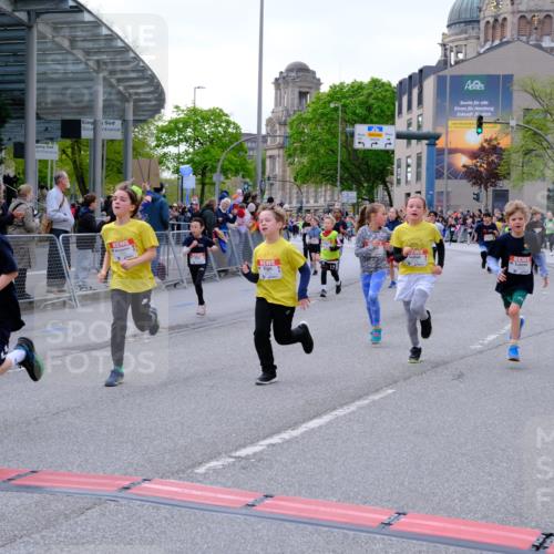 25.04.2026 - Das Zehntel Tim E. http://msf.ph/oto/9568692 25.04.2026 08:54:45 Ziel 1003, 1216, 1256, 1433, 1459, 1742, 1743, 1834, 1867, 1873, 1937, 2211, 2219, 2224, 2225, 2234, 2649, 2723, 2730, 2733, 2763, 2813, 2822, 3089, 3096, 3161, 3201, 3258, 3305, 3306, 3524, 3831, 4028, 4041 meine-sportfotos.de