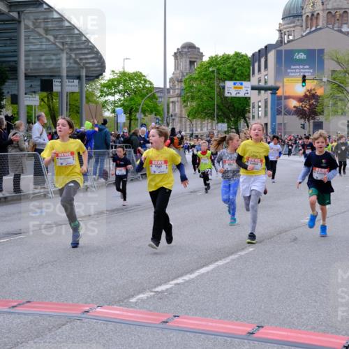 25.04.2026 - Das Zehntel Tim E. http://msf.ph/oto/9568694 25.04.2026 08:54:45 Ziel 1003, 1216, 1256, 1433, 1459, 1742, 1743, 1834, 1867, 1873, 1937, 2211, 2219, 2224, 2225, 2234, 2649, 2723, 2730, 2733, 2763, 2813, 2822, 3089, 3096, 3161, 3201, 3258, 3305, 3306, 3524, 3831, 4028, 4041 meine-sportfotos.de