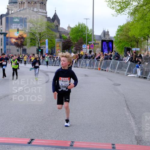 25.04.2026 - Das Zehntel Tim E. http://msf.ph/oto/9568702 25.04.2026 08:54:47 Ziel 1003, 1032, 1216, 1256, 1433, 1742, 1743, 1834, 1867, 1873, 2211, 2219, 2224, 2225, 2234, 2251, 2723, 2730, 2733, 2763, 2813, 2822, 3076, 3100, 3106, 3141, 3161, 3258, 3305, 3306, 3524, 3831, 3958, 4009, 4028, 4030, 4041 meine-sportfotos.de
