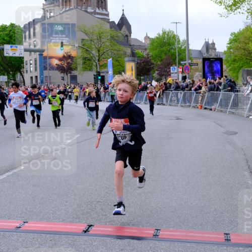 25.04.2026 - Das Zehntel Tim E. http://msf.ph/oto/9568704 25.04.2026 08:54:47 Ziel 1003, 1032, 1216, 1256, 1433, 1742, 1743, 1834, 1867, 1873, 2211, 2219, 2224, 2225, 2234, 2251, 2723, 2730, 2733, 2763, 2813, 2822, 3076, 3100, 3106, 3141, 3161, 3258, 3305, 3306, 3524, 3831, 3958, 4009, 4028, 4030, 4041 meine-sportfotos.de