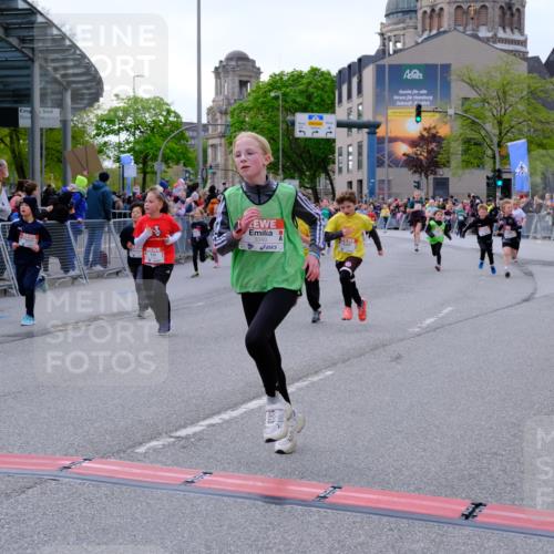 25.04.2026 - Das Zehntel Tim E. http://msf.ph/oto/9568723 25.04.2026 08:54:56 Ziel 1032, 1266, 1300, 1340, 1812, 1867, 2181, 2211, 2251, 2608, 2633, 2748, 2752, 2848, 2962, 3049, 3053, 3076, 3100, 3106, 3141, 3161, 3340, 3379, 3506, 3524, 3731, 3756, 3760, 3783, 3831, 3958, 4009, 4028, 4030 meine-sportfotos.de
