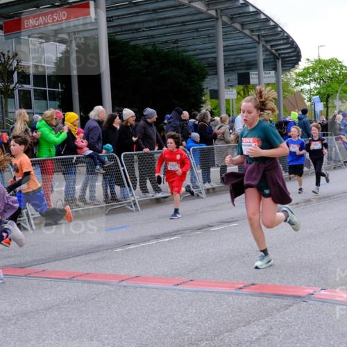 25.04.2026 - Das Zehntel Tim E. http://msf.ph/oto/9568757 25.04.2026 08:55:03 Ziel 1160, 1266, 1300, 1340, 1812, 2009, 2010, 2039, 2047, 2056, 2459, 2619, 2633, 2748, 2752, 2793, 2828, 2962, 3049, 3053, 3091, 3120, 3126, 3236, 3247, 3340, 3358, 3379, 3506, 3636, 3731, 3756, 3760, 3783, 3826, 3828, 4014 meine-sportfotos.de