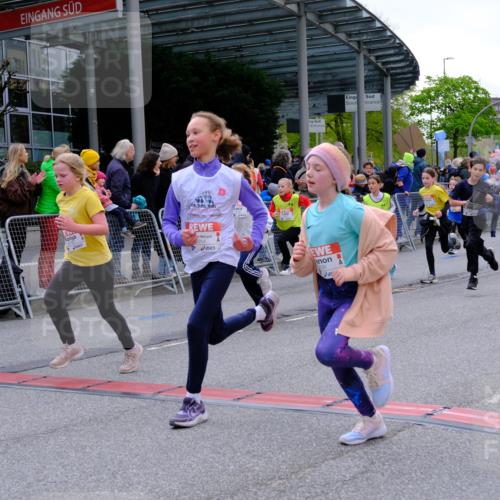 25.04.2026 - Das Zehntel Tim E. http://msf.ph/oto/9568777 25.04.2026 08:55:06 Ziel 1090, 1160, 1297, 1306, 1340, 1380, 1550, 1642, 2009, 2010, 2039, 2047, 2056, 2459, 2619, 2793, 2828, 3049, 3053, 3091, 3120, 3126, 3236, 3247, 3358, 3379, 3506, 3636, 3668, 3678, 3731, 3756, 3760, 3783, 3814, 3826, 3828, 3936, 4014 meine-sportfotos.de
