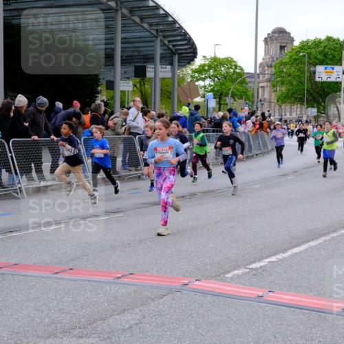 25.04.2026 - Das Zehntel Tim E. http://msf.ph/oto/9568787 25.04.2026 08:55:08 Ziel 1090, 1160, 1297, 1306, 1380, 1550, 1642, 1646, 1657, 1818, 2009, 2010, 2039, 2047, 2056, 2459, 2619, 2793, 2828, 3091, 3105, 3120, 3126, 3128, 3236, 3247, 3358, 3506, 3636, 3668, 3678, 3814, 3826, 3828, 3936, 4014 meine-sportfotos.de
