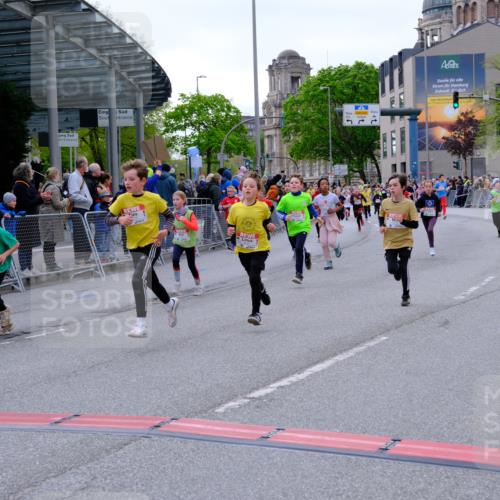 25.04.2026 - Das Zehntel Tim E. http://msf.ph/oto/9568811 25.04.2026 08:55:13 Ziel 1038, 1045, 1090, 1160, 1297, 1304, 1306, 1380, 1381, 1517, 1550, 1642, 1646, 1657, 1818, 2009, 2010, 2439, 2584, 2650, 2711, 2718, 2793, 2828, 3091, 3105, 3128, 3145, 3236, 3247, 3313, 3544, 3636, 3668, 3678, 3721, 3814, 3936, 3964, 4014 meine-sportfotos.de