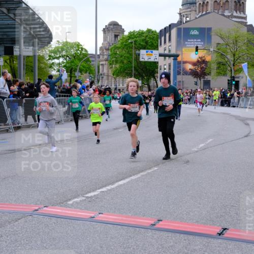 25.04.2026 - Das Zehntel Tim E. http://msf.ph/oto/9568867 25.04.2026 08:55:25 Ziel 1038, 1050, 1056, 1070, 1304, 1381, 1565, 1614, 1875, 1975, 2037, 2071, 2171, 2384, 2387, 2398, 2584, 2682, 2769, 2780, 3062, 3145, 3228, 3237, 3445, 3516, 3893, 3895, 3980, 4006, 4035 meine-sportfotos.de