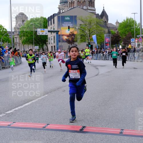 25.04.2026 - Das Zehntel Tim E. http://msf.ph/oto/9568882 25.04.2026 08:55:28 Ziel 1050, 1056, 1070, 1123, 1424, 1875, 1975, 2037, 2071, 2171, 2384, 2387, 2398, 2494, 2527, 2769, 2780, 2964, 3062, 3228, 3237, 3275, 3445, 3516, 3757, 3875, 3893, 3895, 3980, 4006, 4035 meine-sportfotos.de