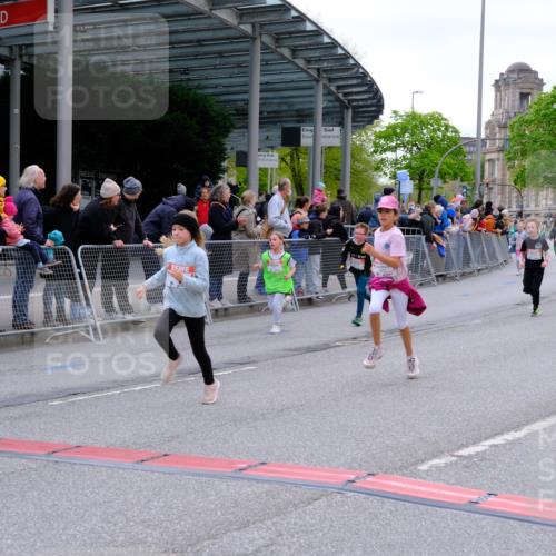25.04.2026 - Das Zehntel Tim E. http://msf.ph/oto/9568895 25.04.2026 08:55:31 Ziel 1070, 1123, 1365, 1388, 1424, 1875, 1898, 2002, 2037, 2071, 2171, 2319, 2384, 2387, 2398, 2494, 2527, 2769, 2780, 2869, 2964, 3228, 3237, 3275, 3445, 3536, 3757, 3875, 3895, 3980, 4006, 4035 meine-sportfotos.de