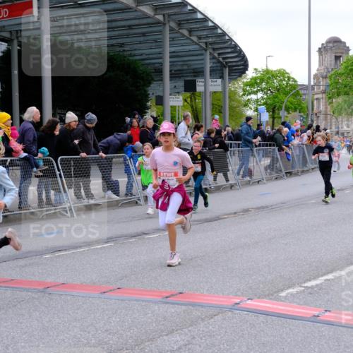25.04.2026 - Das Zehntel Tim E. http://msf.ph/oto/9568900 25.04.2026 08:55:31 Ziel 1070, 1123, 1365, 1388, 1424, 1875, 1898, 2002, 2037, 2071, 2171, 2319, 2384, 2387, 2398, 2494, 2527, 2769, 2780, 2869, 2964, 3228, 3237, 3275, 3445, 3536, 3757, 3875, 3895, 3980, 4006, 4035 meine-sportfotos.de