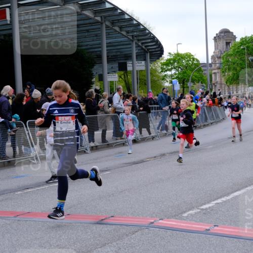25.04.2026 - Das Zehntel Tim E. http://msf.ph/oto/9568919 25.04.2026 08:55:35 Ziel 1123, 1365, 1388, 1424, 1875, 1898, 2002, 2196, 2207, 2319, 2384, 2387, 2398, 2494, 2527, 2869, 2928, 2964, 3002, 3080, 3101, 3228, 3234, 3275, 3536, 3757, 3875, 3895, 4035 meine-sportfotos.de