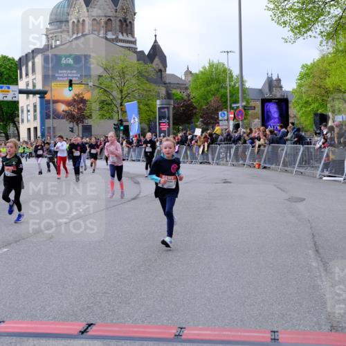 25.04.2026 - Das Zehntel Tim E. http://msf.ph/oto/9568932 25.04.2026 08:55:39 Ziel 1008, 1155, 1365, 1388, 1424, 1828, 1877, 1898, 2002, 2196, 2207, 2296, 2319, 2494, 2527, 2869, 2895, 2928, 3002, 3080, 3101, 3234, 3275, 3354, 3360, 3536, 3745, 3757, 3875, 3975 meine-sportfotos.de