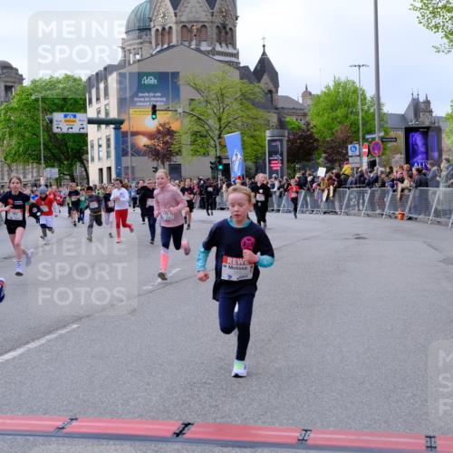 25.04.2026 - Das Zehntel Tim E. http://msf.ph/oto/9568939 25.04.2026 08:55:39 Ziel 1008, 1155, 1365, 1388, 1424, 1828, 1877, 1898, 2002, 2196, 2207, 2296, 2319, 2494, 2527, 2869, 2895, 2928, 3002, 3080, 3101, 3234, 3275, 3354, 3360, 3536, 3745, 3757, 3875, 3975 meine-sportfotos.de