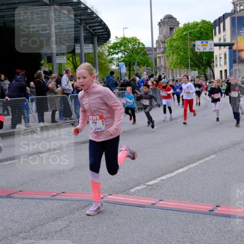 25.04.2026 - Das Zehntel Tim E. http://msf.ph/oto/9568943 25.04.2026 08:55:41 Ziel 1008, 1155, 1365, 1388, 1828, 1877, 1898, 2002, 2196, 2207, 2296, 2319, 2615, 2669, 2686, 2869, 2895, 2928, 3002, 3059, 3065, 3080, 3093, 3101, 3234, 3354, 3360, 3536, 3745, 3975 meine-sportfotos.de