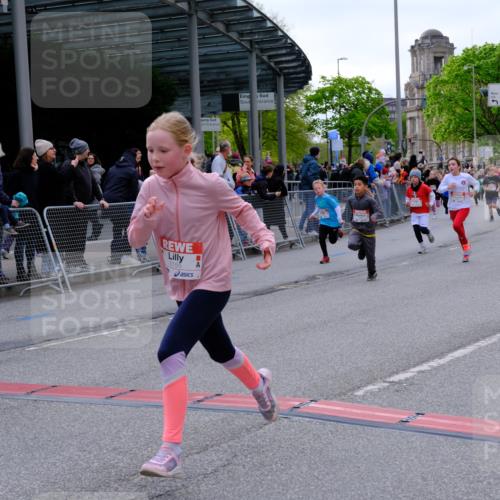 25.04.2026 - Das Zehntel Tim E. http://msf.ph/oto/9568945 25.04.2026 08:55:41 Ziel 1008, 1155, 1365, 1388, 1828, 1877, 1898, 2002, 2196, 2207, 2296, 2319, 2615, 2669, 2686, 2869, 2895, 2928, 3002, 3059, 3065, 3080, 3093, 3101, 3234, 3354, 3360, 3536, 3745, 3975 meine-sportfotos.de