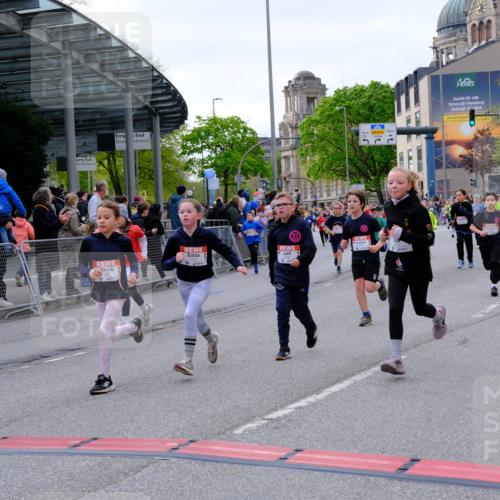25.04.2026 - Das Zehntel Tim E. http://msf.ph/oto/9568956 25.04.2026 08:55:43 Ziel 1008, 1155, 1717, 1740, 1828, 1877, 2108, 2196, 2207, 2296, 2615, 2669, 2686, 2869, 2895, 2928, 3002, 3059, 3065, 3080, 3093, 3101, 3234, 3354, 3360, 3536, 3745, 3975 meine-sportfotos.de
