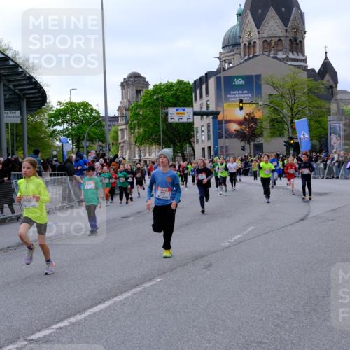 25.04.2026 - Das Zehntel Tim E. http://msf.ph/oto/9568966 25.04.2026 08:55:48 Ziel 1008, 1113, 1131, 1134, 1155, 1307, 1341, 1638, 1639, 1645, 1717, 1740, 1828, 1877, 2108, 2217, 2229, 2296, 2474, 2606, 2615, 2669, 2686, 2895, 3059, 3065, 3093, 3354, 3360, 3745, 3975, 4058 meine-sportfotos.de