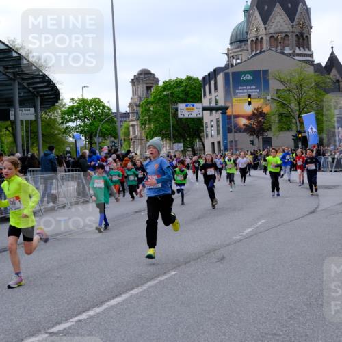 25.04.2026 - Das Zehntel Tim E. http://msf.ph/oto/9568968 25.04.2026 08:55:48 Ziel 1008, 1113, 1131, 1134, 1155, 1307, 1341, 1638, 1639, 1645, 1717, 1740, 1828, 1877, 2108, 2217, 2229, 2296, 2474, 2606, 2615, 2669, 2686, 2895, 3059, 3065, 3093, 3354, 3360, 3745, 3975, 4058 meine-sportfotos.de
