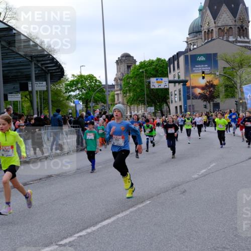 25.04.2026 - Das Zehntel Tim E. http://msf.ph/oto/9568970 25.04.2026 08:55:48 Ziel 1008, 1113, 1131, 1134, 1155, 1307, 1341, 1638, 1639, 1645, 1717, 1740, 1828, 1877, 2108, 2217, 2229, 2296, 2474, 2606, 2615, 2669, 2686, 2895, 3059, 3065, 3093, 3354, 3360, 3745, 3975, 4058 meine-sportfotos.de
