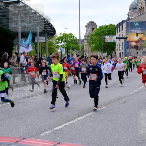 25.04.2026 - Das Zehntel Tim E. http://msf.ph/oto/9568993 25.04.2026 08:55:52 Ziel 1113, 1131, 1134, 1307, 1341, 1575, 1638, 1639, 1645, 1649, 1717, 1740, 1963, 1968, 2040, 2108, 2217, 2229, 2463, 2474, 2478, 2565, 2594, 2606, 2607, 2615, 2669, 2686, 3059, 3065, 3093, 3520, 3526, 3844, 3847, 3849, 3963, 4058 meine-sportfotos.de
