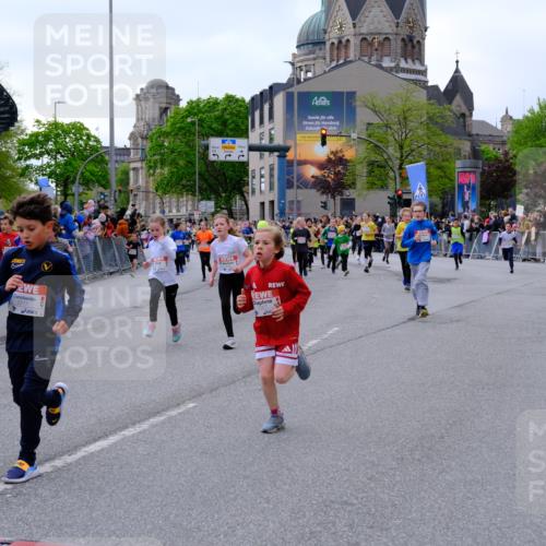 25.04.2026 - Das Zehntel Tim E. http://msf.ph/oto/9568994 25.04.2026 08:55:52 Ziel 1113, 1131, 1134, 1307, 1341, 1575, 1638, 1639, 1645, 1649, 1717, 1740, 1963, 1968, 2040, 2108, 2217, 2229, 2463, 2474, 2478, 2565, 2594, 2606, 2607, 2615, 2669, 2686, 3059, 3065, 3093, 3520, 3526, 3844, 3847, 3849, 3963, 4058 meine-sportfotos.de