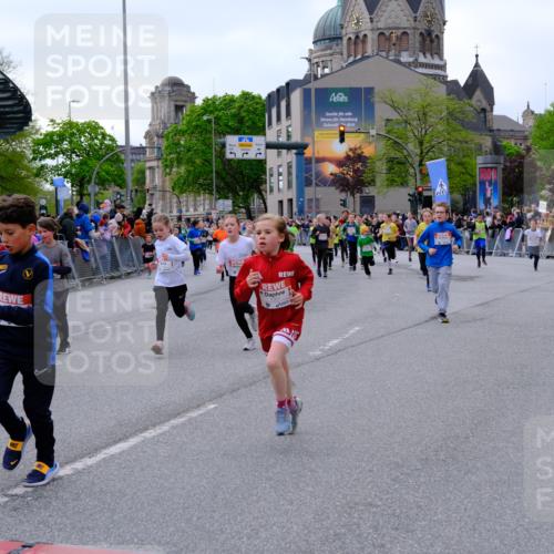 25.04.2026 - Das Zehntel Tim E. http://msf.ph/oto/9568995 25.04.2026 08:55:52 Ziel 1113, 1131, 1134, 1307, 1341, 1575, 1638, 1639, 1645, 1649, 1717, 1740, 1963, 1968, 2040, 2108, 2217, 2229, 2463, 2474, 2478, 2565, 2594, 2606, 2607, 2615, 2669, 2686, 3059, 3065, 3093, 3520, 3526, 3844, 3847, 3849, 3963, 4058 meine-sportfotos.de