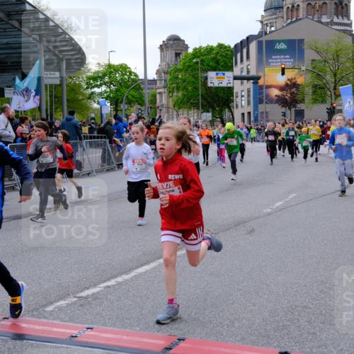 25.04.2026 - Das Zehntel Tim E. http://msf.ph/oto/9568999 25.04.2026 08:55:53 Ziel 1113, 1131, 1134, 1307, 1341, 1369, 1575, 1638, 1639, 1645, 1649, 1717, 1740, 1963, 1968, 2040, 2108, 2217, 2229, 2463, 2474, 2478, 2565, 2594, 2606, 2607, 2669, 3520, 3526, 3844, 3847, 3849, 3963, 4058 meine-sportfotos.de